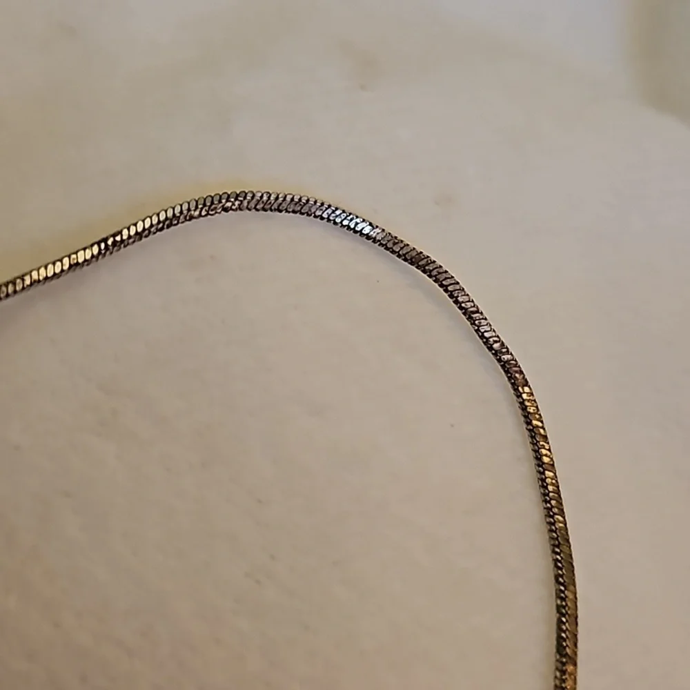 3/$30 Vintage Pink Floral Circles Snake Chain Necklace